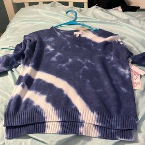 Nice tie-dye sweatshirt